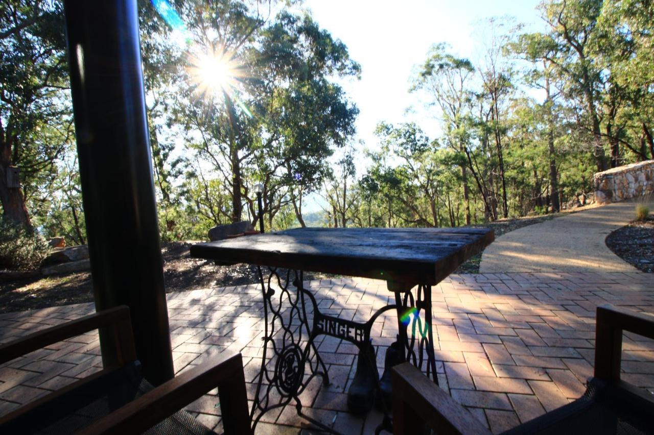 Down To Earth Farm Retreat Διαμέρισμα Sarsfield Εξωτερικό φωτογραφία