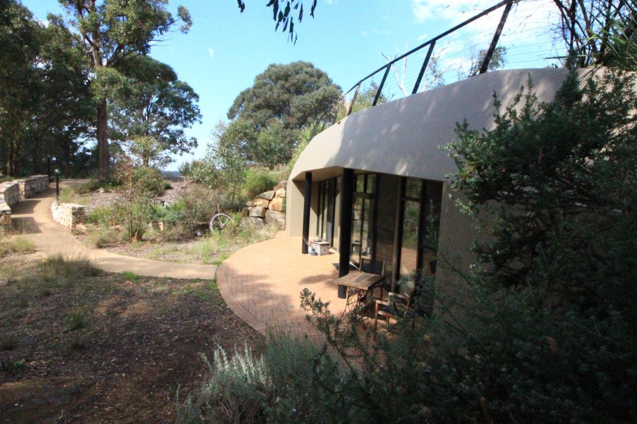 Down To Earth Farm Retreat Διαμέρισμα Sarsfield Εξωτερικό φωτογραφία